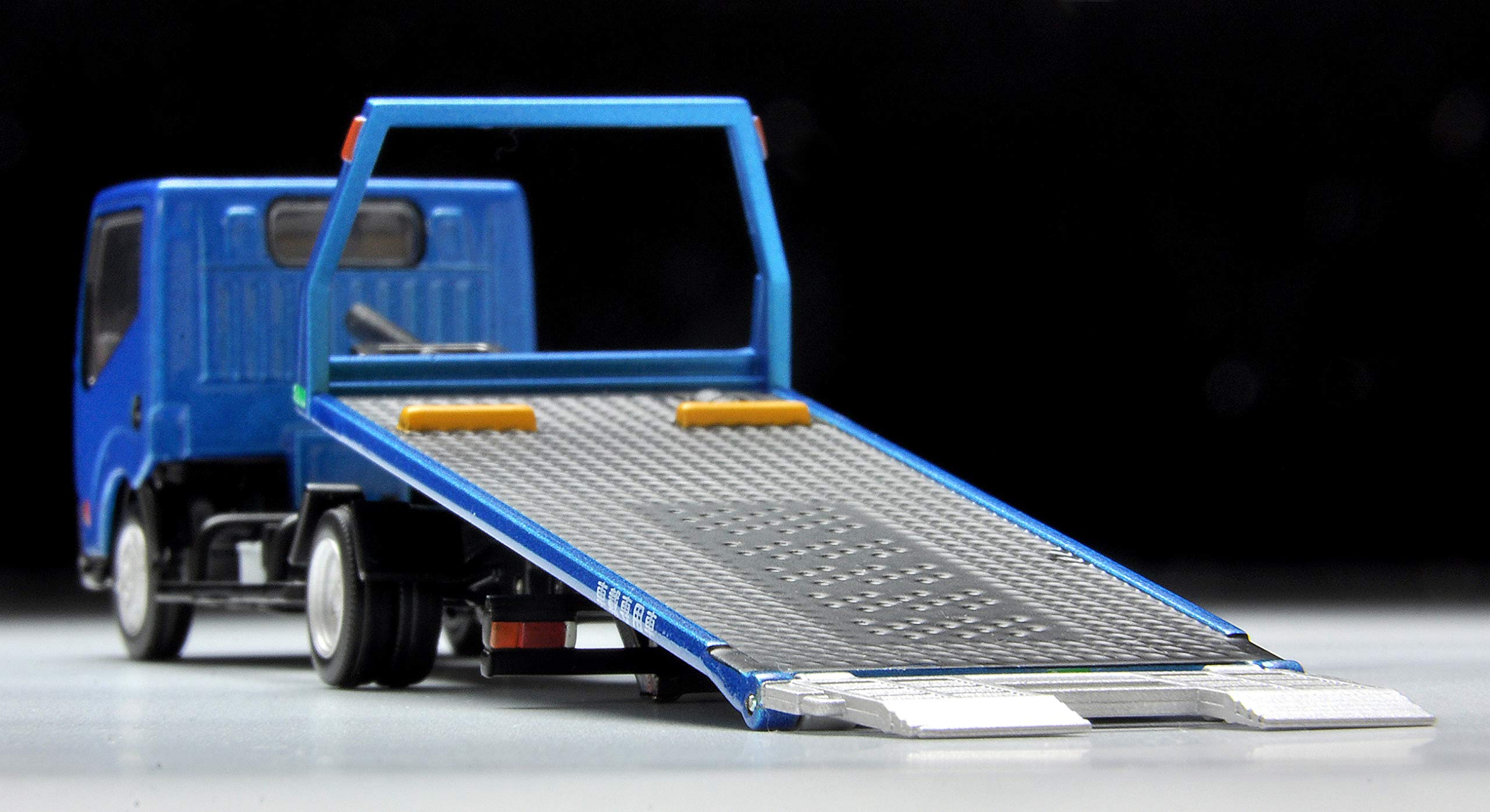 ミニカー TOMICA LIMITED VINTAGE NEO NISSAN ATLAS Tomica Limited Vintage Neo 1 64 LV-N144d Nissan Atlas F24